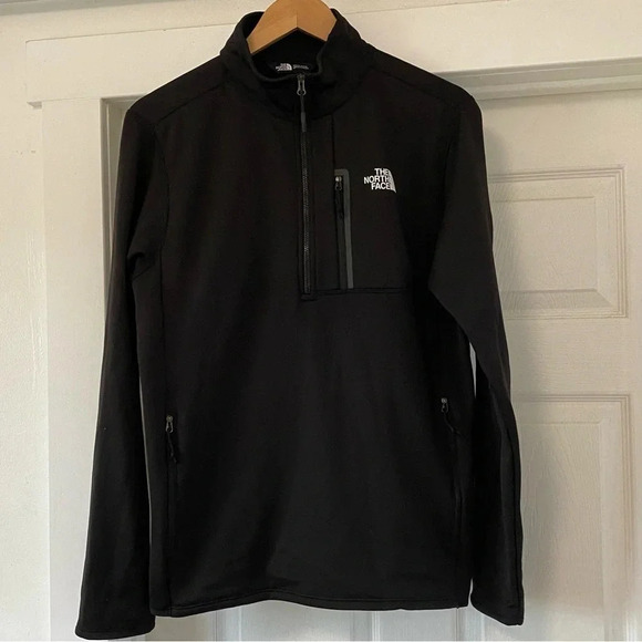 The North Face Mens Black Skyline 1/2 Zip Fleece Jacket - Picture 1 of 6
